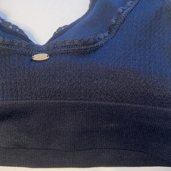 Small Jessica Simpson Sports Bra Stretchy Crop Tank Top Bralette Black - Picture 6 of 11